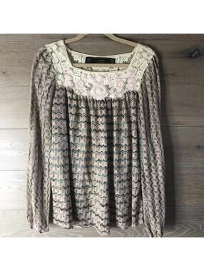 New Romantics Free People Women Sz Small Beaded Top Blouse